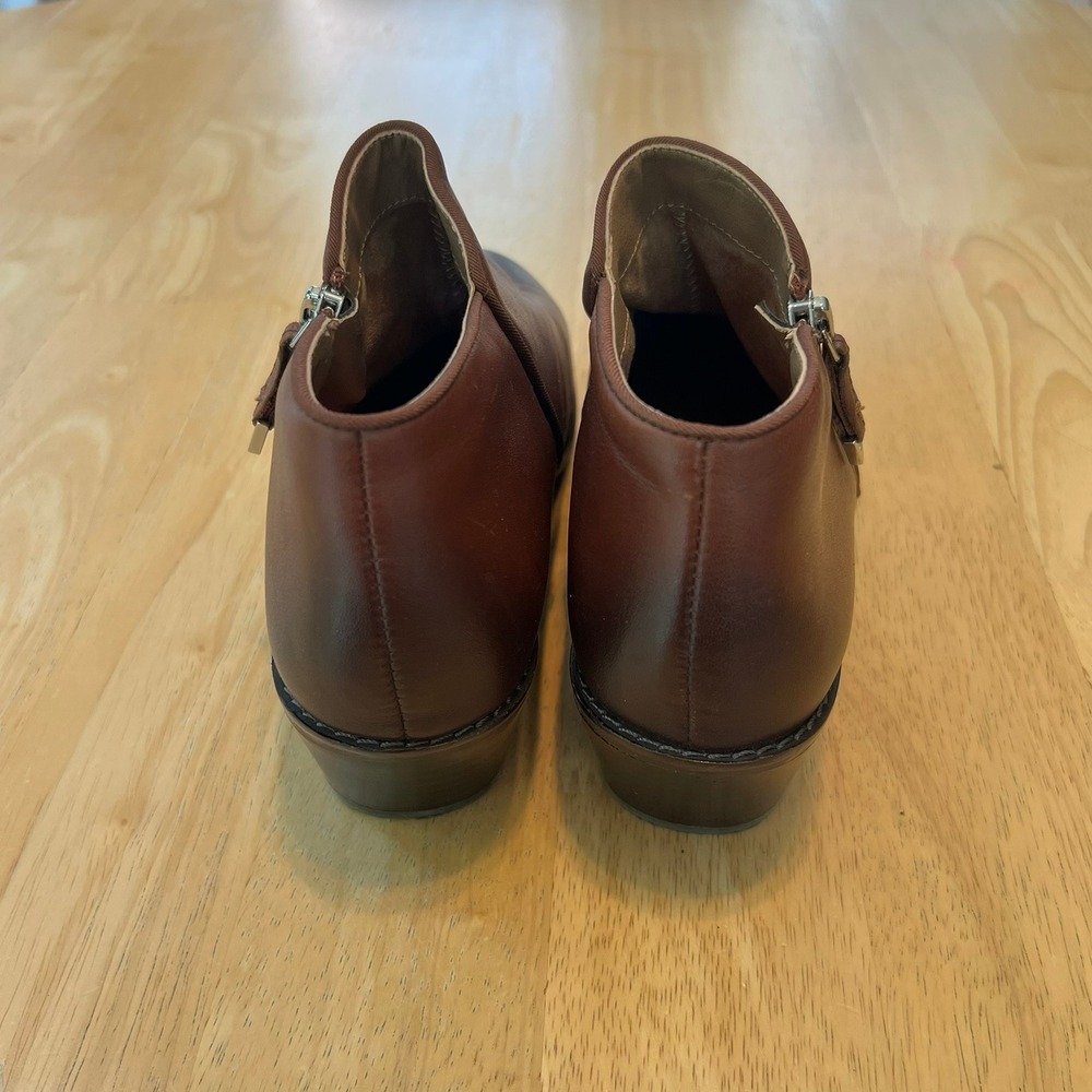 Vionic Jolene Mocha Burnished Leather Ankle Booties Side Zip Block Heel W6.5 - Picture 4 of 10